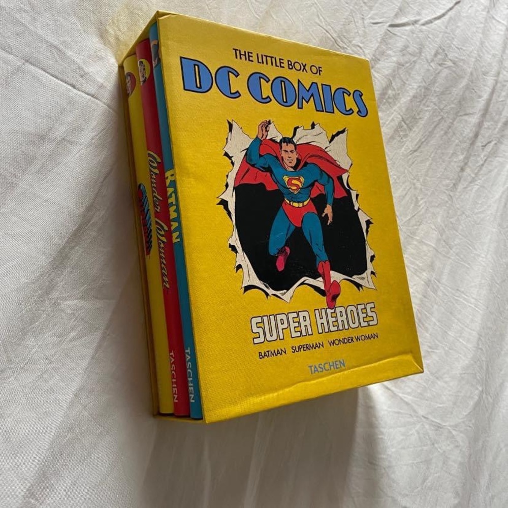 DC Comics boxset